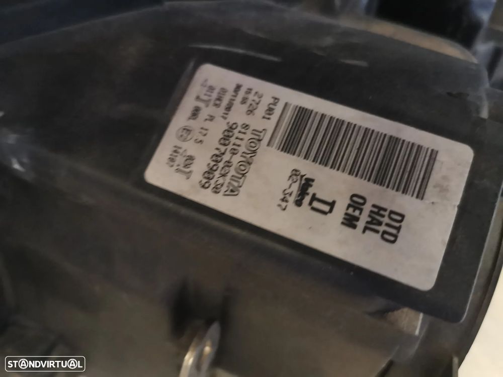 TOYOTA AURIS E18 FAROL DIREITO - FF527 - 5