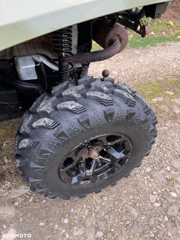 Can-Am Outlander - 10