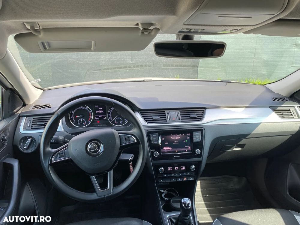 Skoda RAPID 1.0 TSI Avantaj - 23