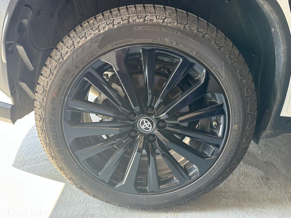 Toyota Highlander 2.5 L Dynamic Force 248CP Luxury Pearly - 26