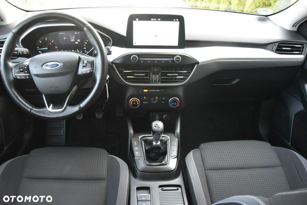 Ford Focus - 26