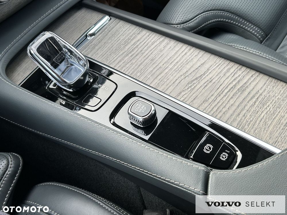 Volvo XC 90 - 26