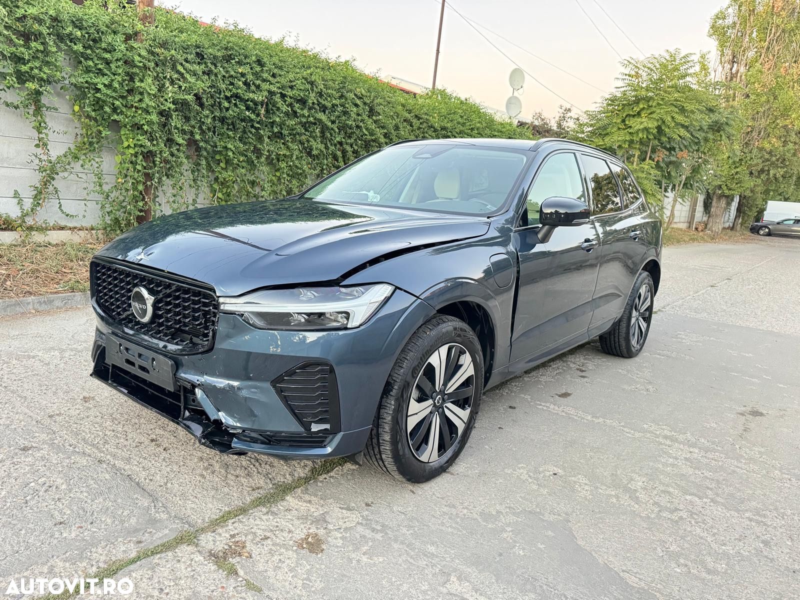 Volvo XC 60 Recharge T6 Twin Engine eAWD Inscription Expression - 1