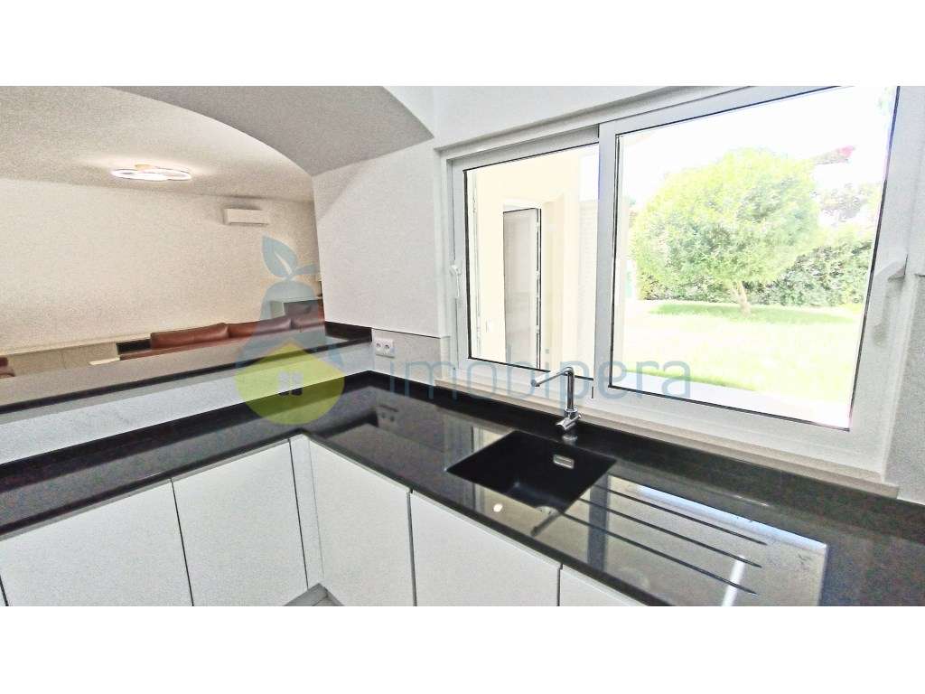 Albufeira-Moradia T3-Perfeita para quem procura conforto e um espaç... - Grande imagem: 4/24