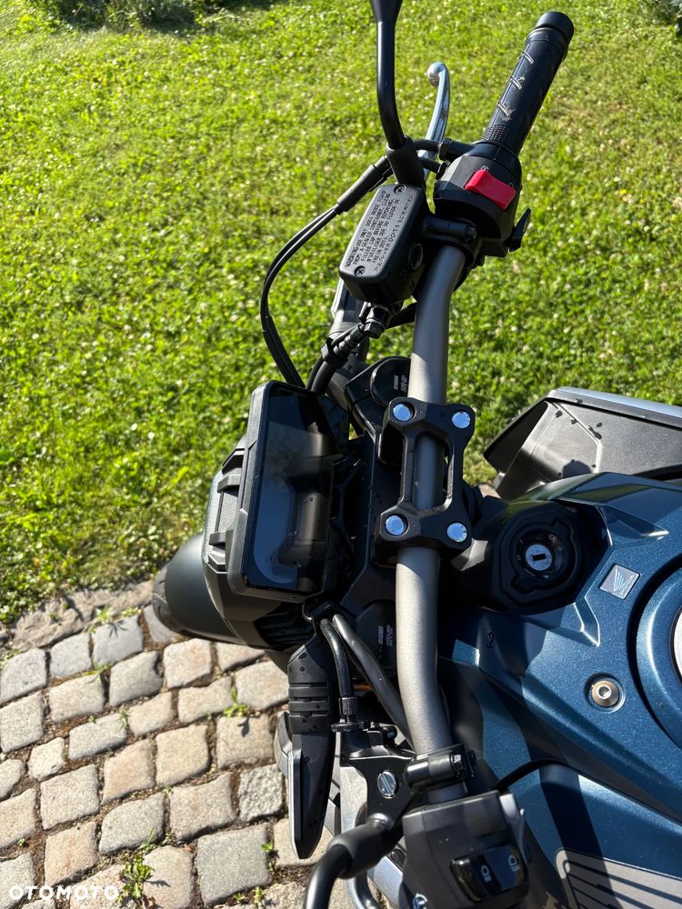 Honda CB - 15