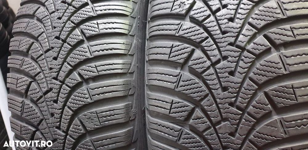 195 55 20, 255 55 20, 265 50 20, 275 45 20, 285 40 20, 315 35 20, 275 - 3