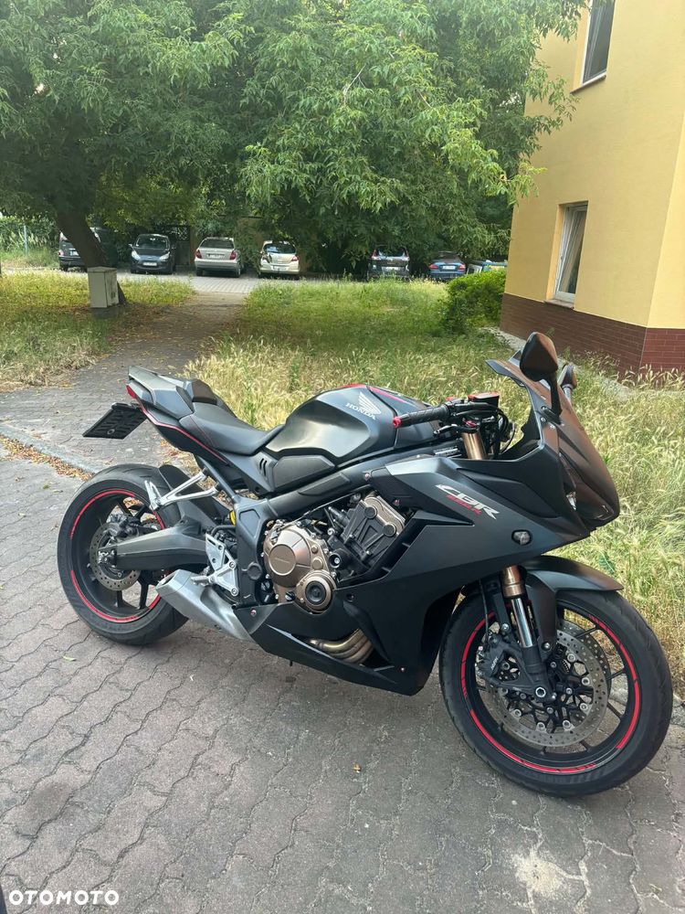Honda CBR - 2