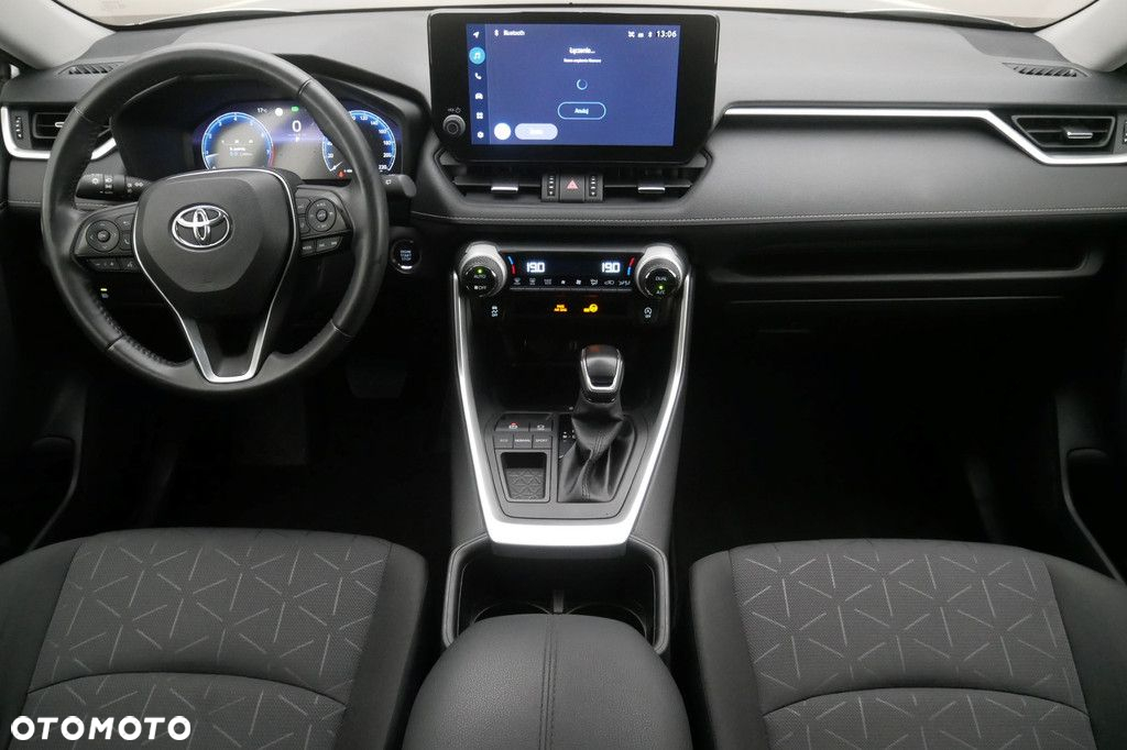 Toyota RAV4 - 8