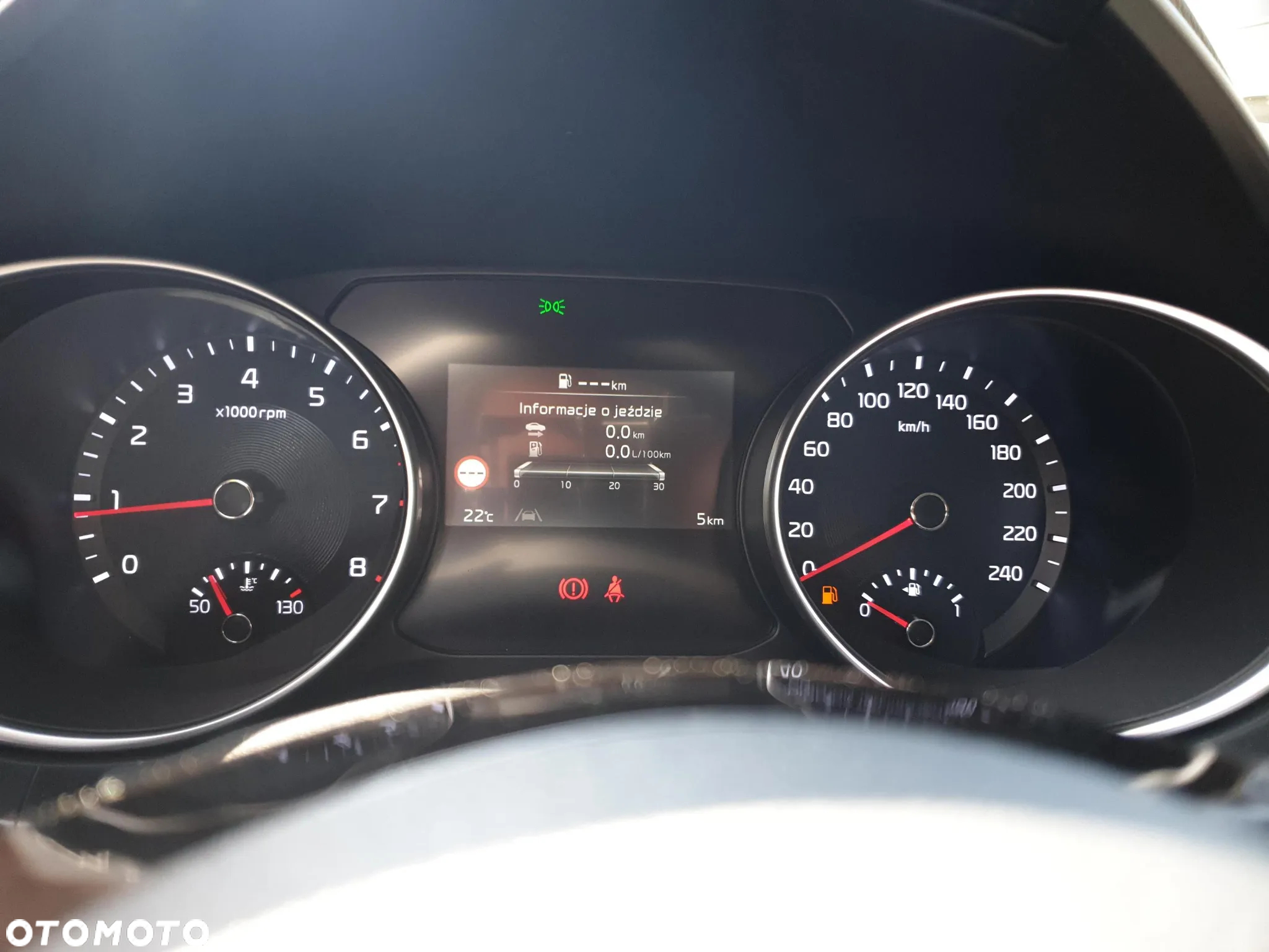 Kia XCeed 1.5 T-GDI M - 14