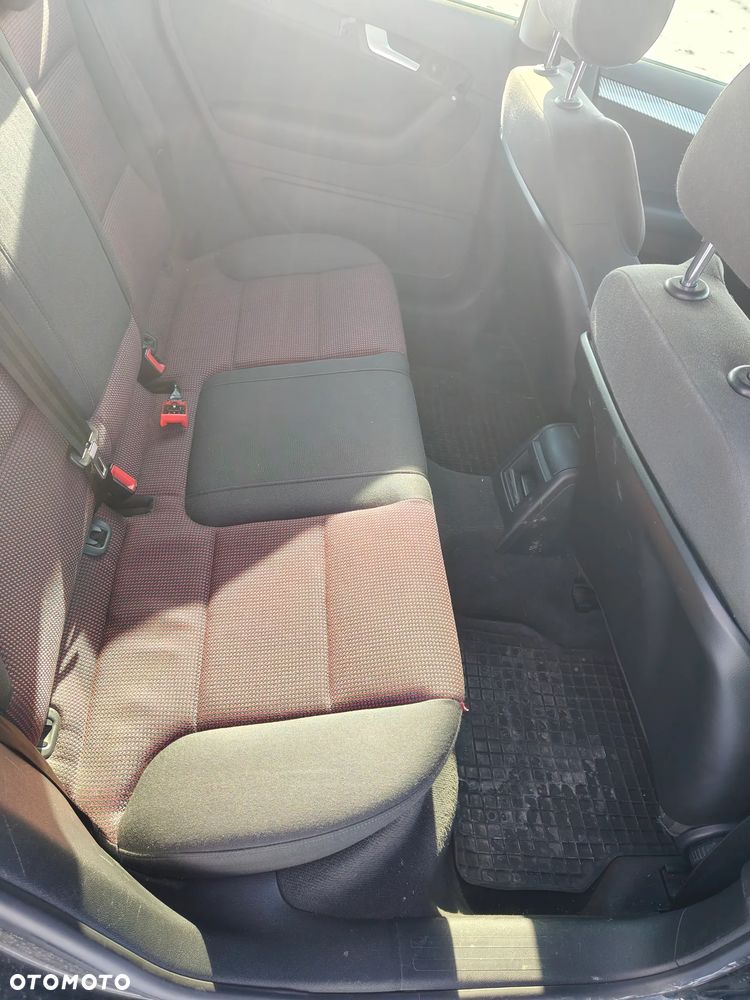 Audi A3 Sportback 2.0 TDI Ambiente - 14