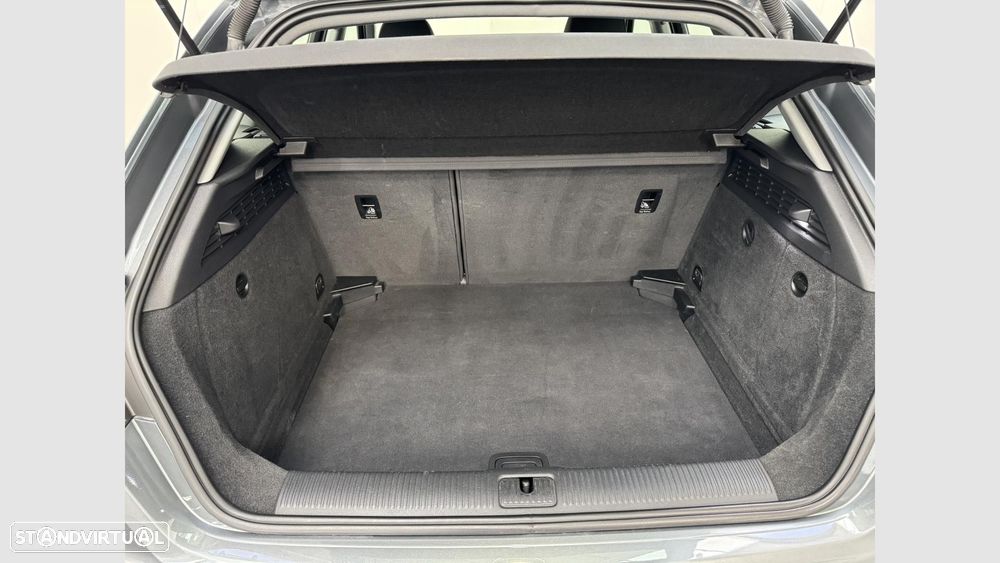 Audi A3 Sportback 1.6 TDI Design - 18