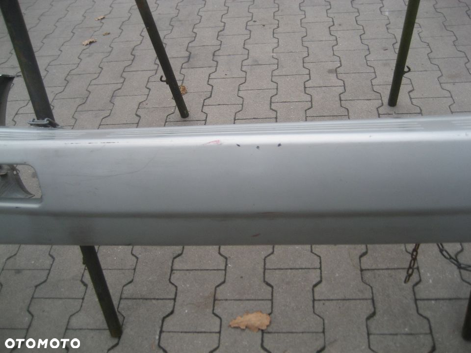 mitsubishi space runner 93-98r zderzak tył tylni mb644870 1 - 4