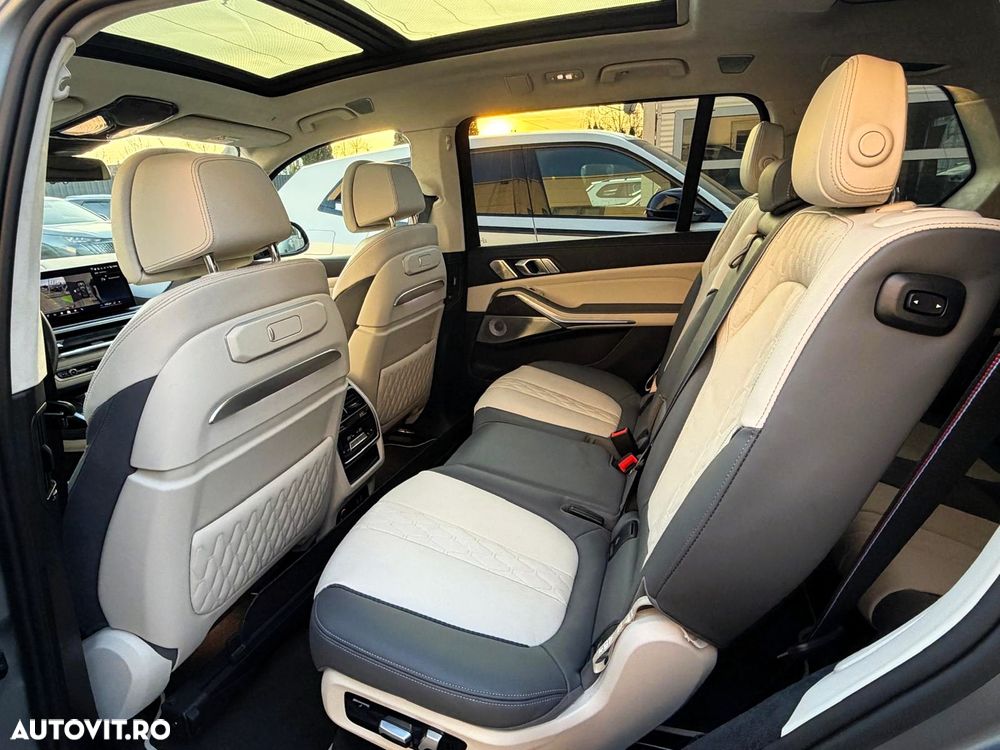 BMW X7 xDrive40d AT MHEV - 16