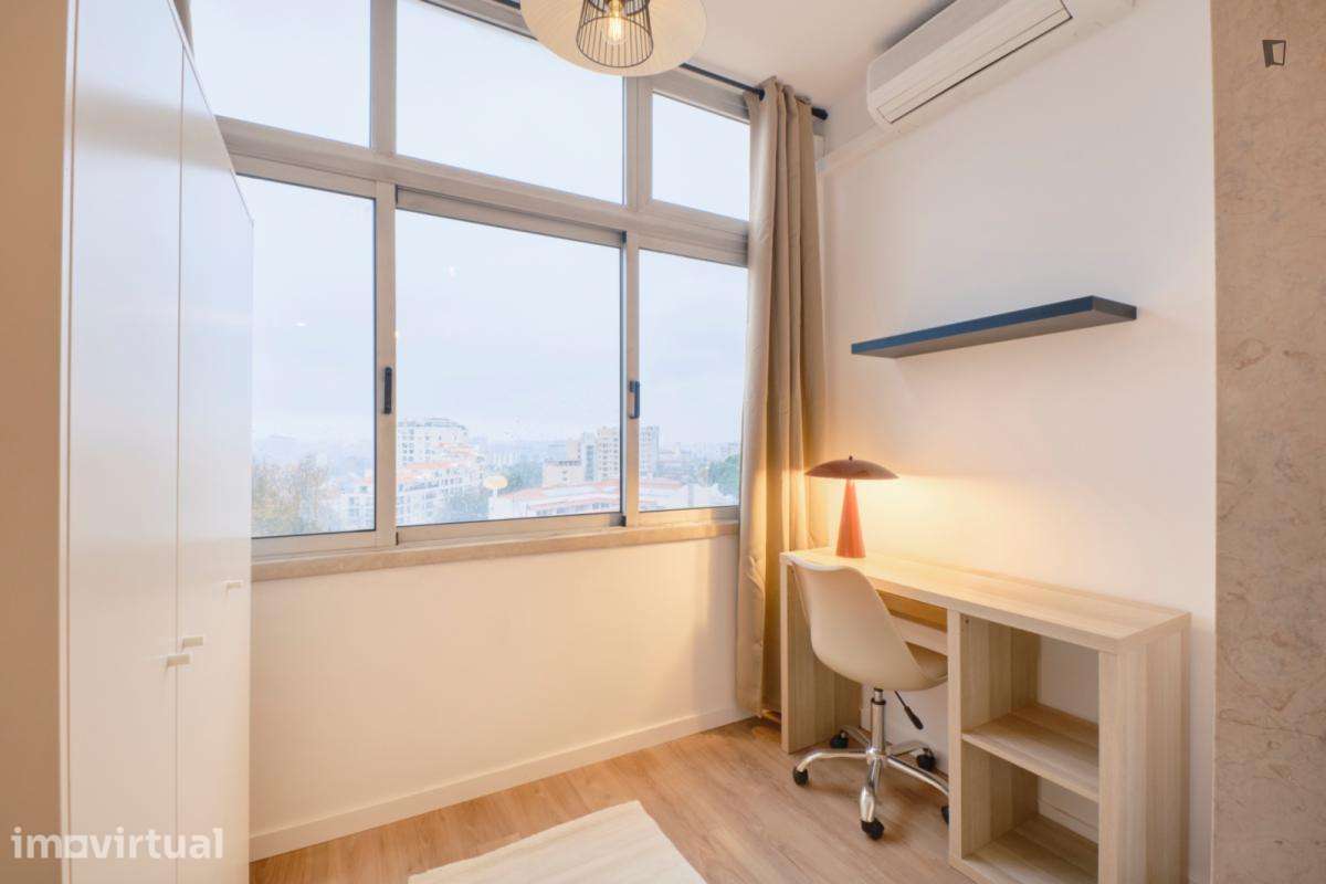 Quarto - localizado em Campolide Lisbon - Grande imagem: 4/38