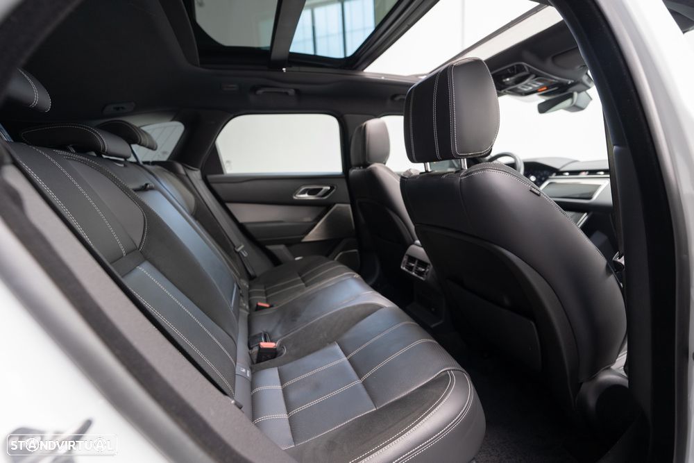 Land Rover Range Rover Velar 2.0 R-Dynamic SE - 32