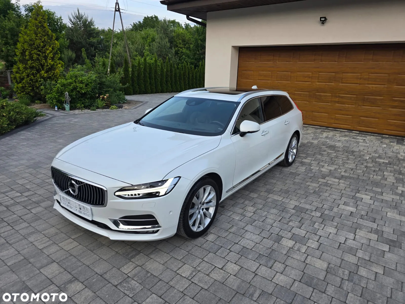 Volvo V90 D5 AWD Geartronic Inscription - 23