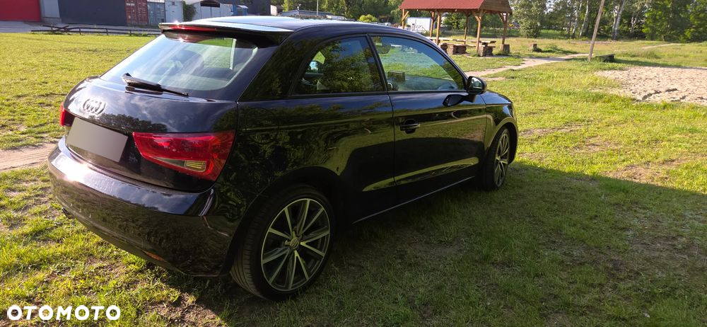 Audi A1 1.6 TDI Attraction - 6