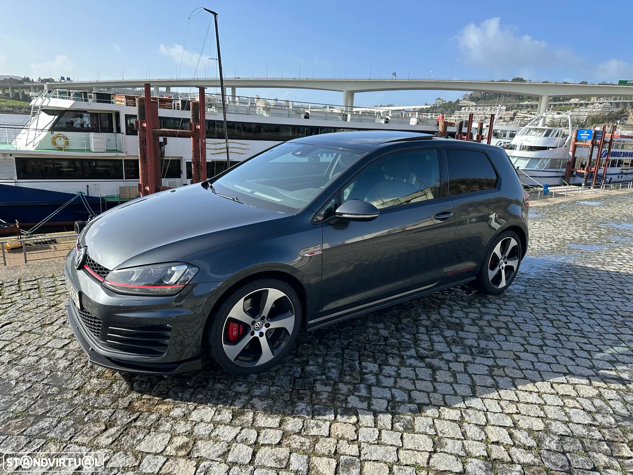 VW Golf 2.0 TSi GTi DSG Performance - 2