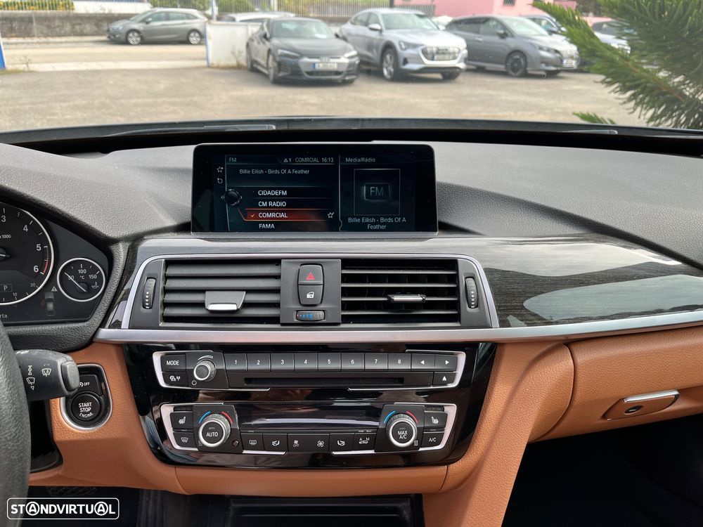 BMW 318 Gran Turismo d Auto Line Luxury - 33