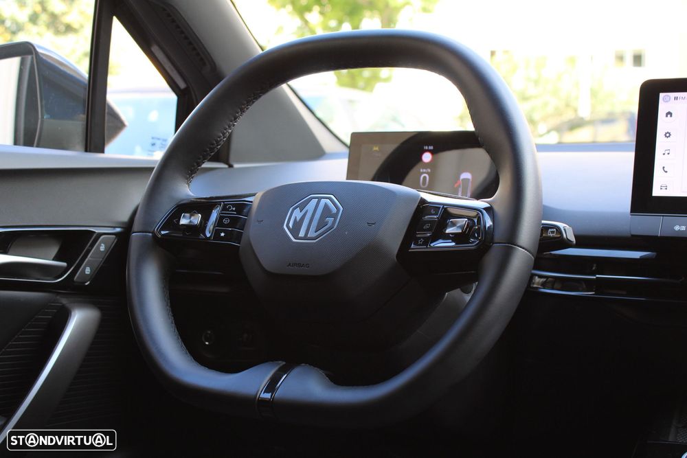 MG MG4 Luxury 49 kWh - 9