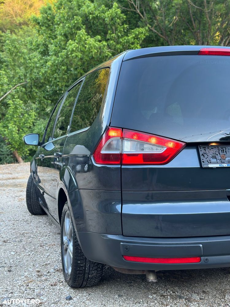 Ford Galaxy 2.0 TDCi DPF Ghia - 20