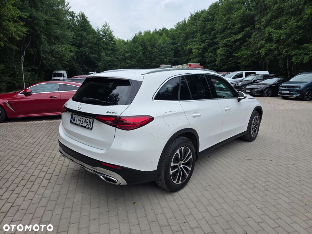 Mercedes-Benz GLC 220 d mHEV 4-Matic Avantgarde - 4