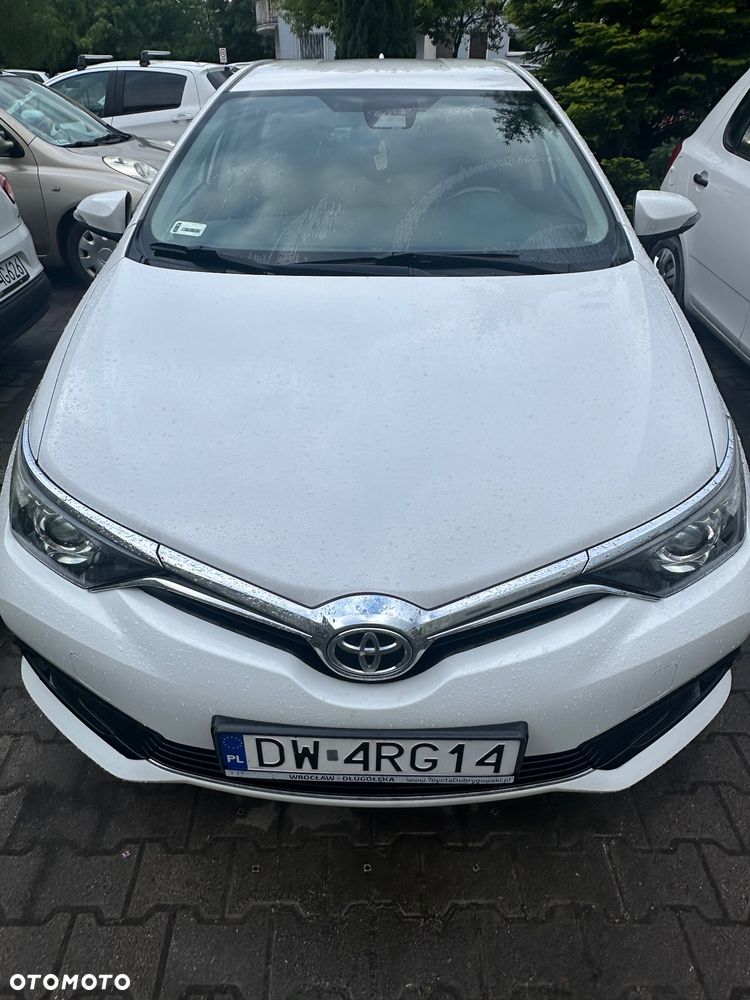 Toyota Auris 1.6 Premium - 1