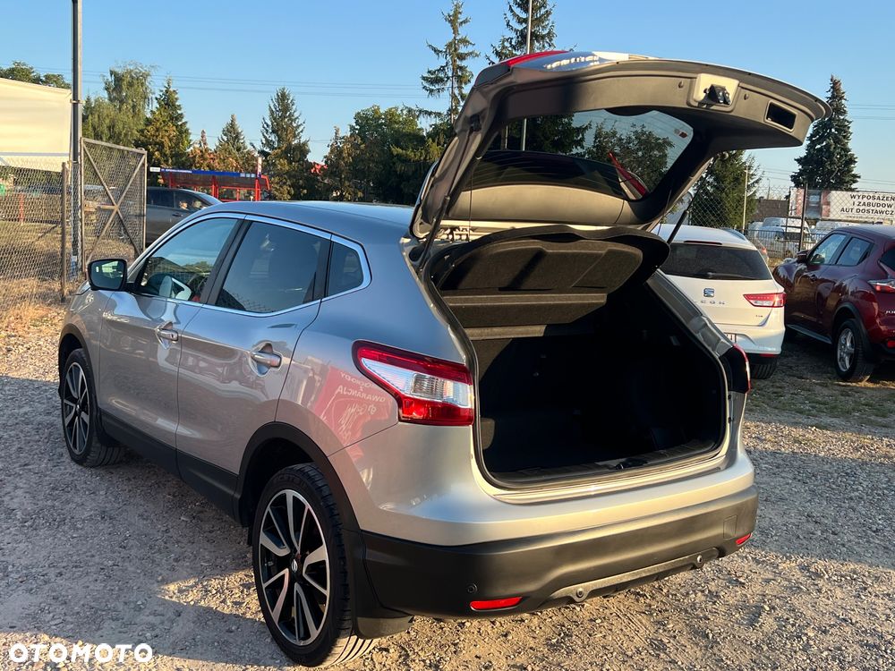 Nissan Qashqai 1.5 dCi Visia - 25