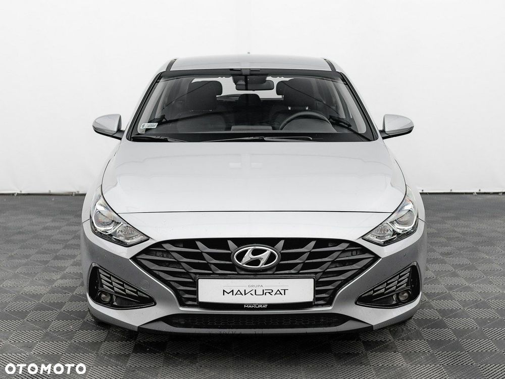 Hyundai i30 1.5 DPI Classic + - 8