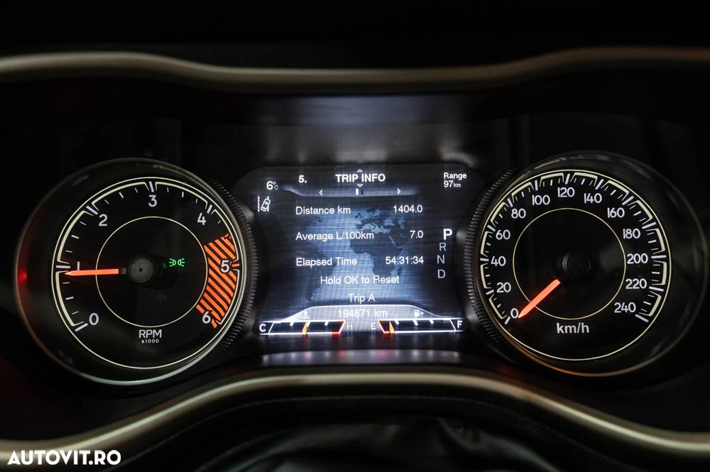 Jeep Cherokee 2.0 Mjet 4x4 AT Limited - 28