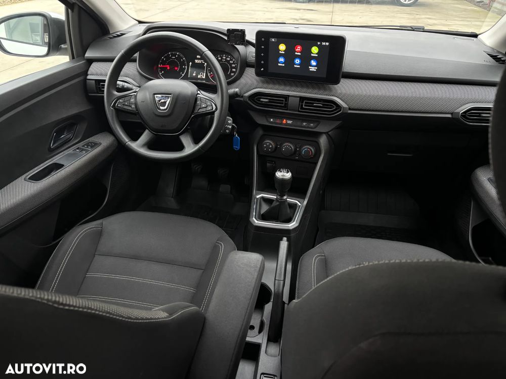 Dacia Logan TCe 90 MT6 Comfort - 27