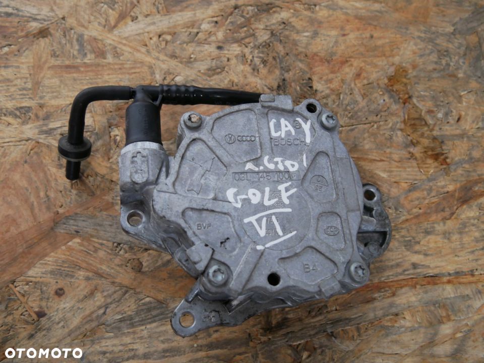 POMPA VACUM VW GOLF VI 1.6 TDI CAY - 2