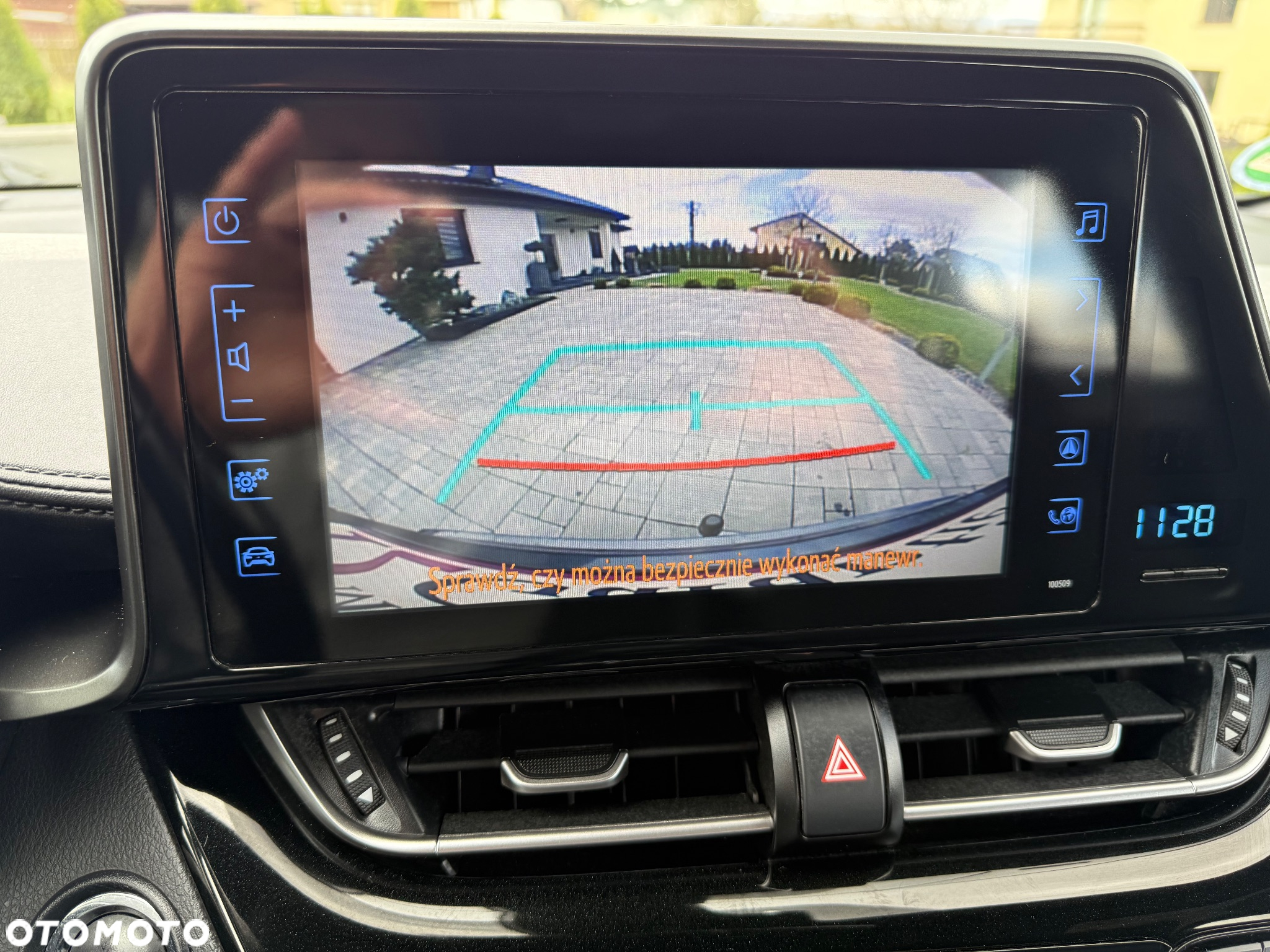 Toyota C-HR 1.2 Turbo Flow - 32