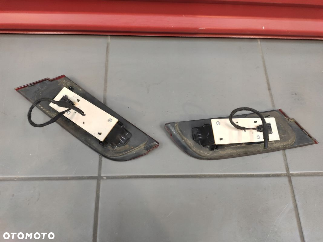 JAGUAR XF X250 SEDAN LAMPA PRAWY LEWY TYŁ W KLAPE TYLNA EUROPA ORYG KPL - 5