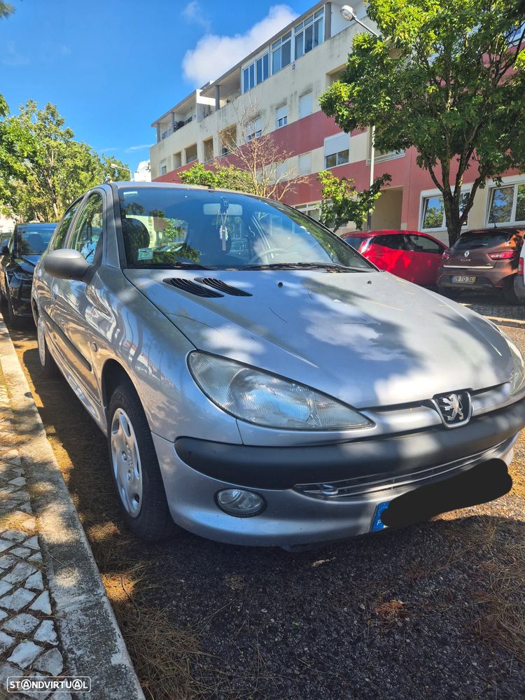 Peugeot 206 1.1 XR - 6