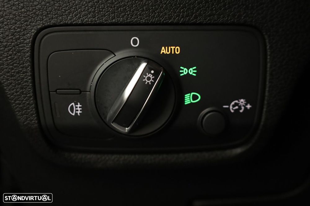 Audi Q2 30 TFSI Advanced - 19