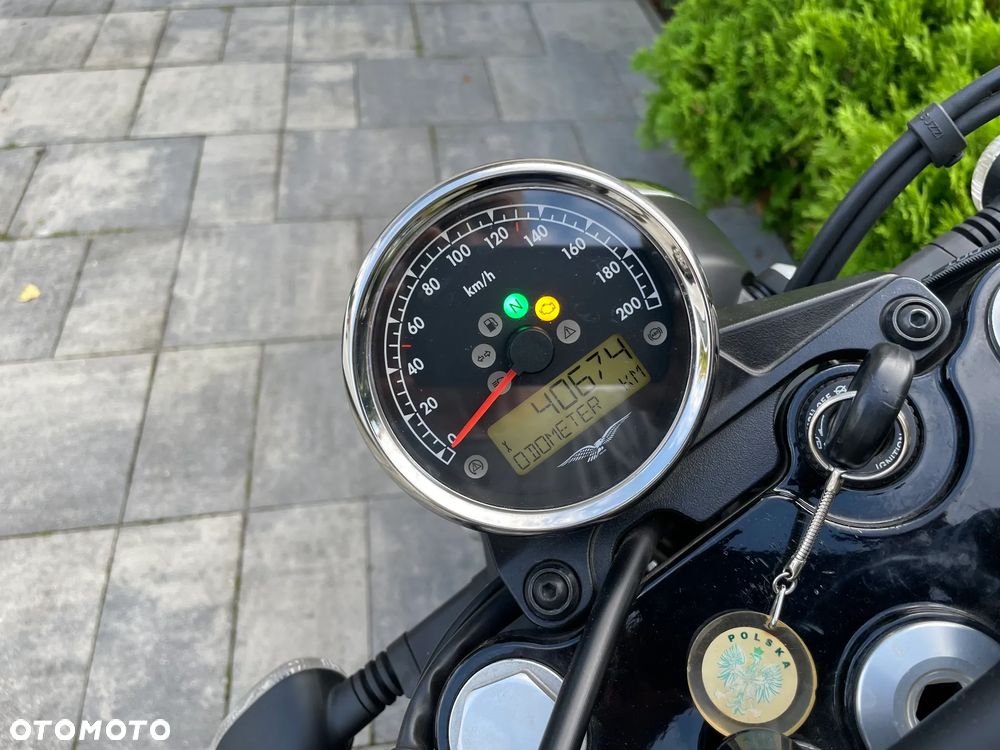 Moto Guzzi V7 - 5