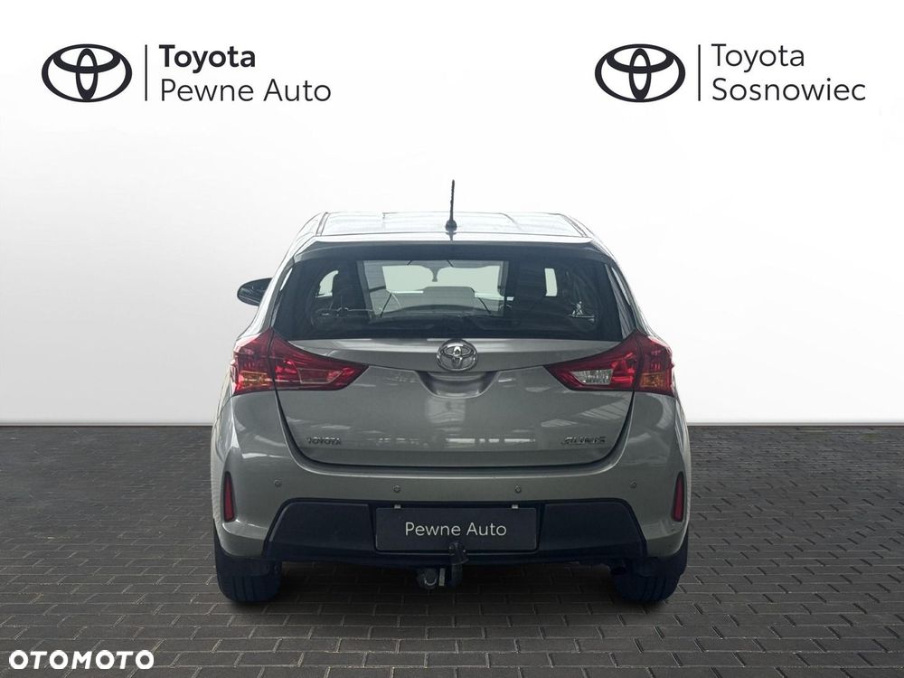 Toyota Auris - 6