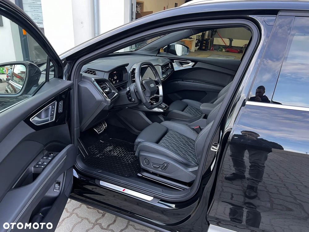 Audi Q4 e-tron 50 77kWh Quattro S Line - 13