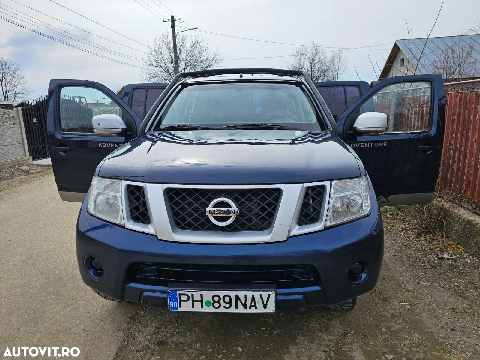 Nissan Navara 2.5 dCi Double Cab LE - 3
