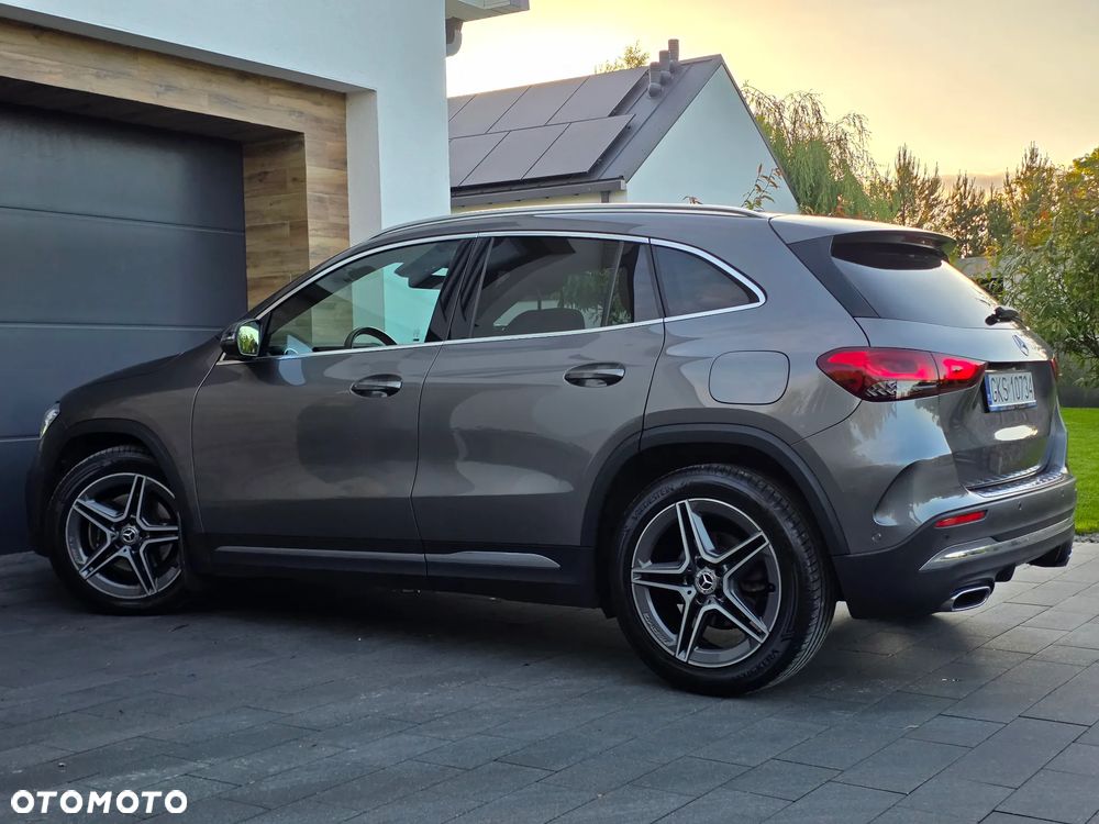 Mercedes-Benz GLA 200 d AMG Line - 25
