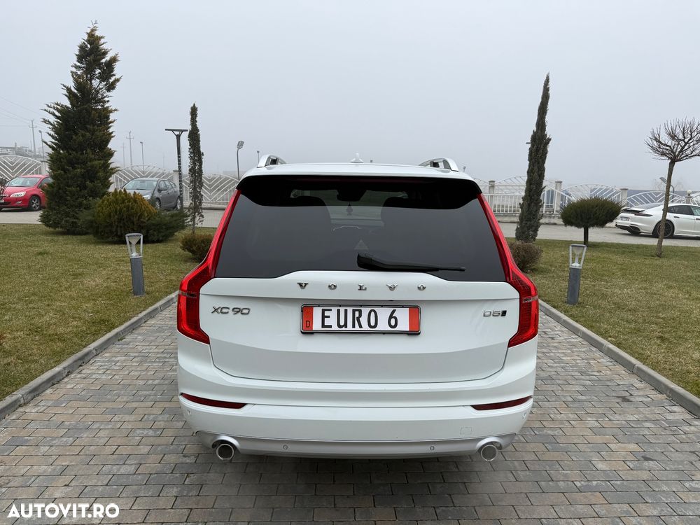 Volvo XC 90 D5 AWD Geartronic Inscription - 8