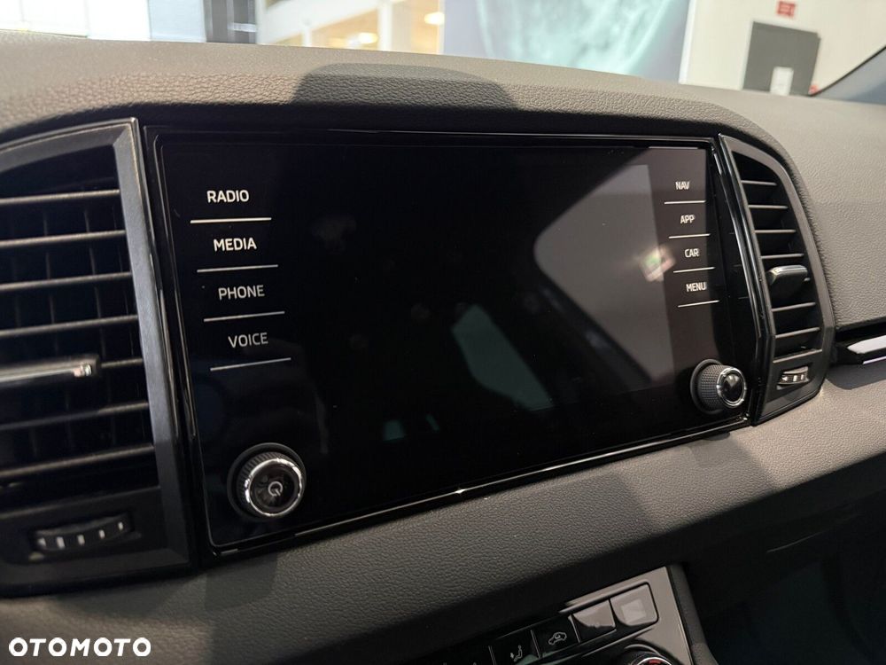 Skoda Karoq 1.5 TSI ACT Sportline DSG - 18