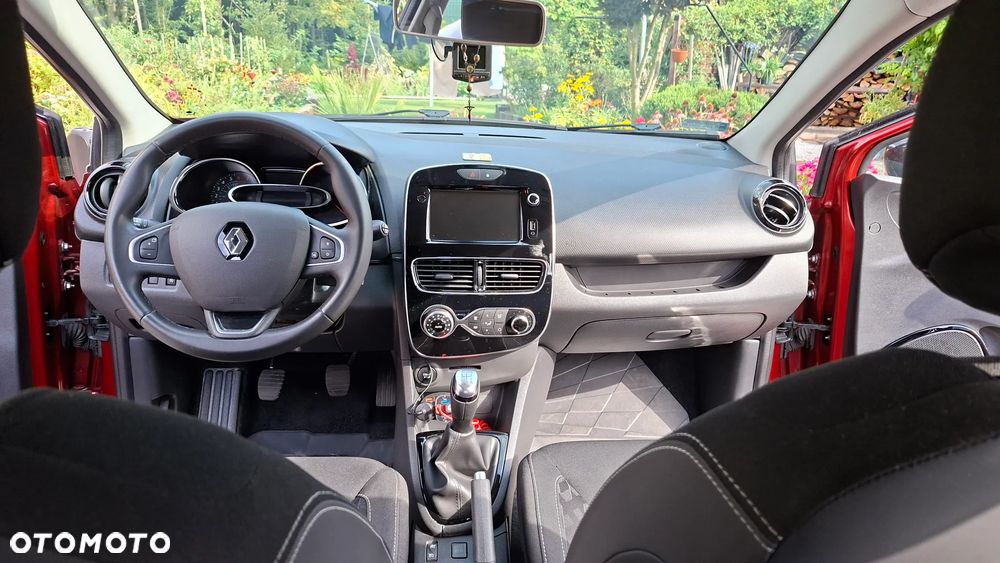 Renault Clio TCe 90 Limited - 11