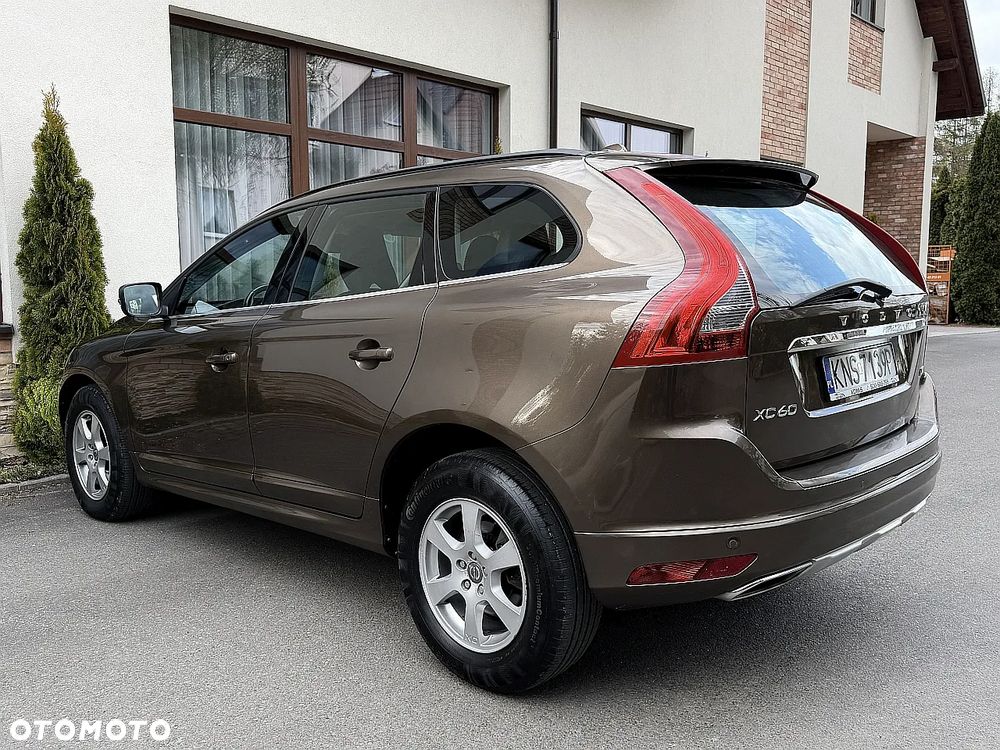 Volvo XC 60 D4 Drive-E Momentum - 17