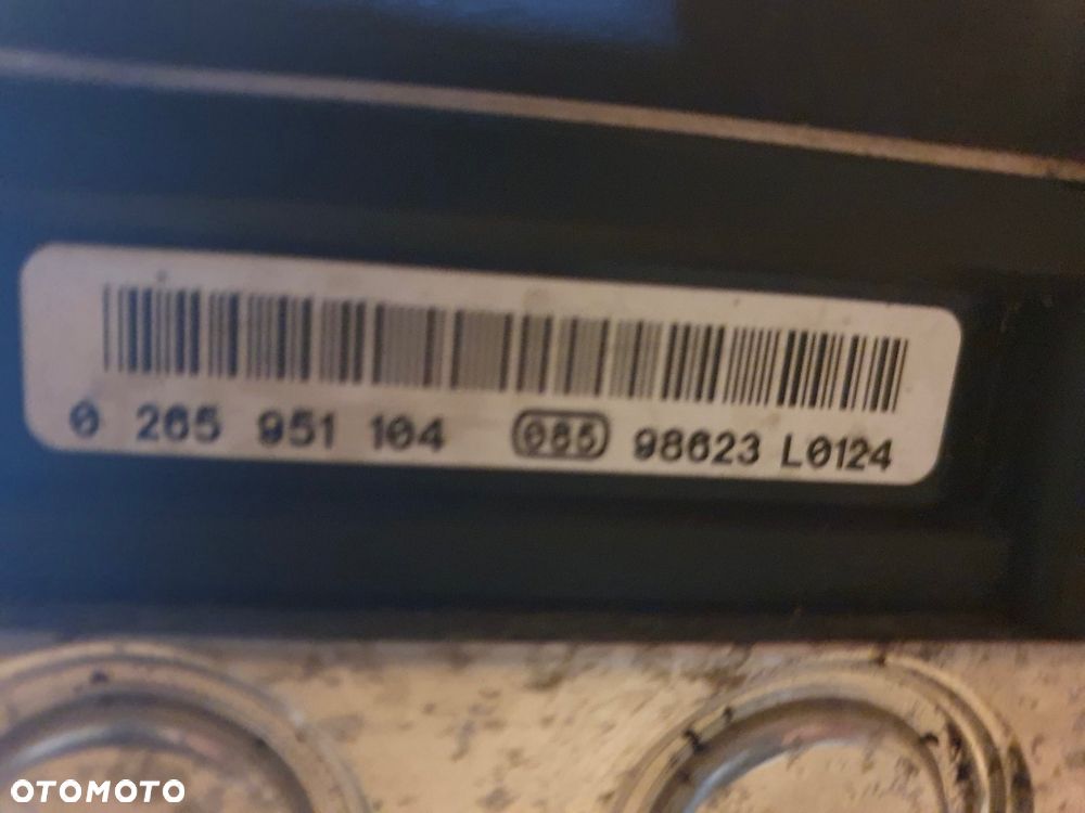 POMPA STEROWNIK ABS SILNIKA PARTNER BERLINGO 0265951104 - 2