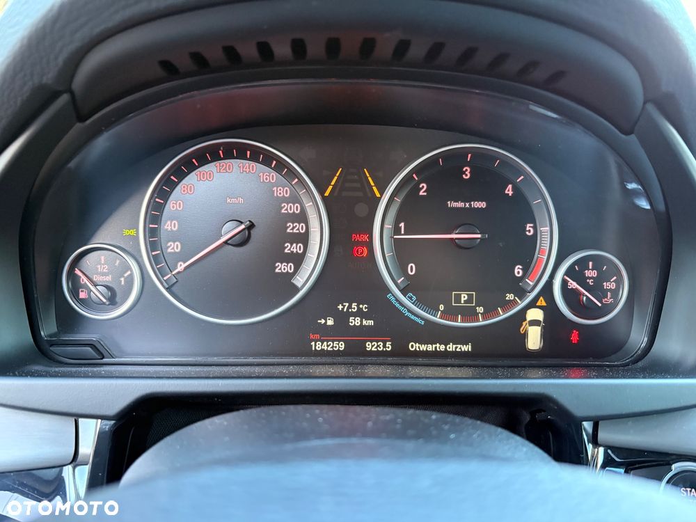 BMW X5 sDrive25d - 18