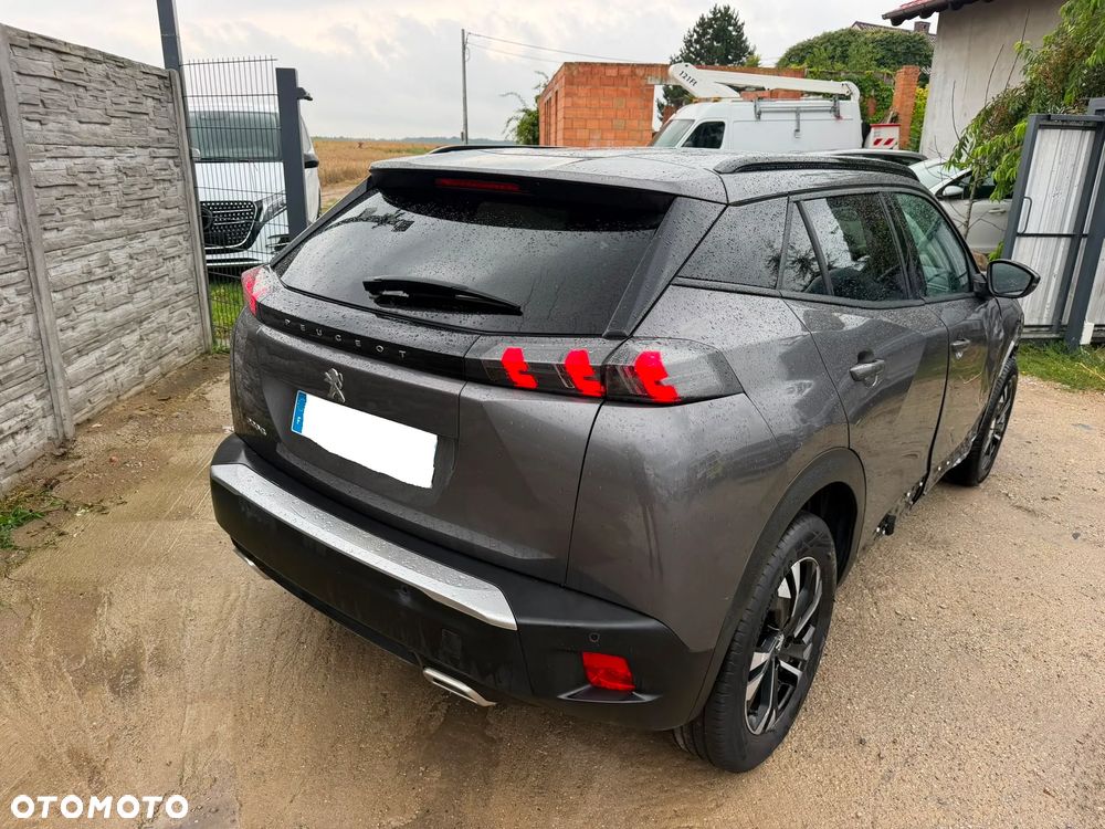Peugeot 2008 PureTech 130 Allure - 5