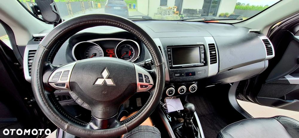 Mitsubishi Outlander 2.0 DID Instyle - 6