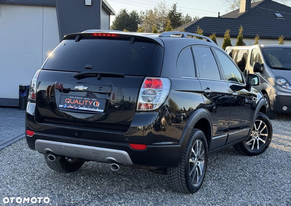 Chevrolet Captiva 3.0 4WD LTZ - 8